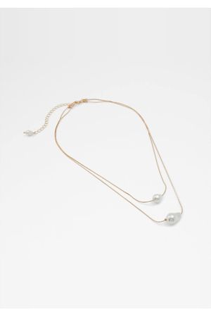 Collar de Perlas En Capas Indrois