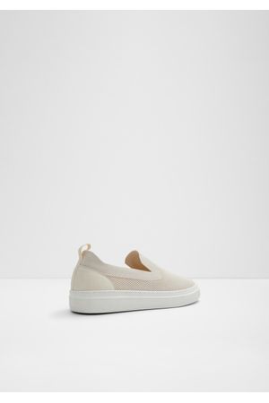 Deportivo fashion softcourt