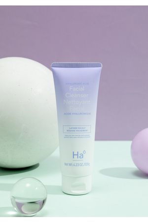 Limpiador Facial Con Ácido Hialurónico