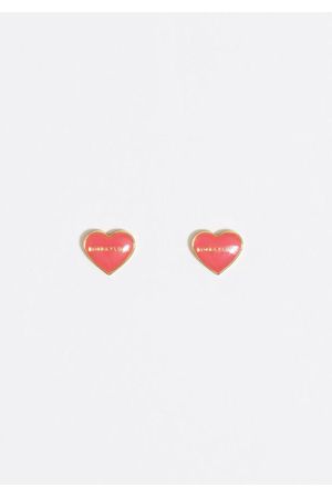 zarcillos con forma de corazón