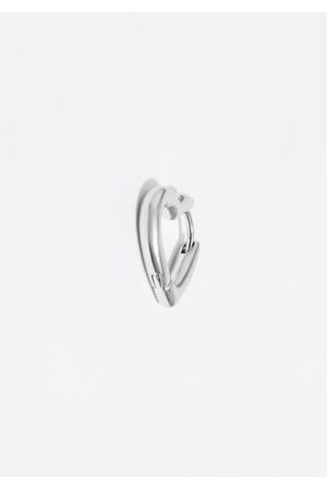 zarcillos con forma de corazón