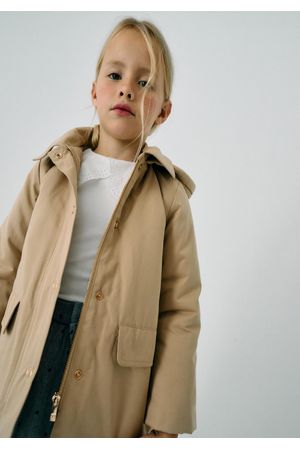 Chaqueta con capucha acolchada