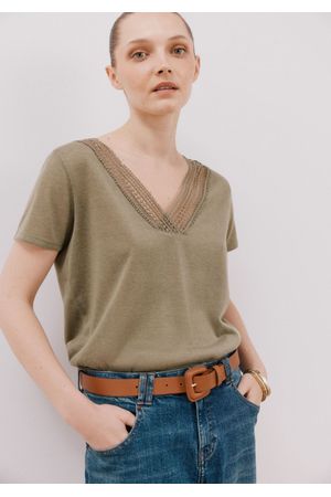 Blusa pico pasamaneria