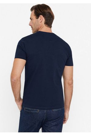 Camiseta basica con bolsillo