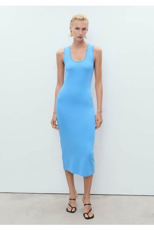 Vestido Midi Entallado