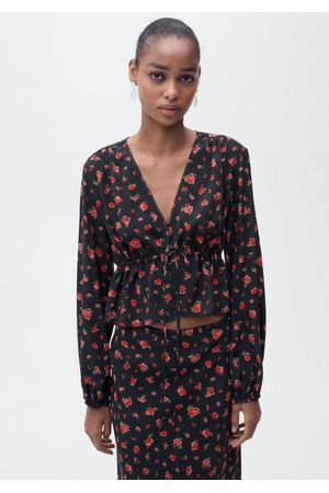 Blusa Floral Volante