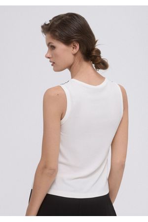 Camiseta tirantes piedras