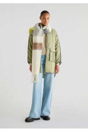 Abrico acolchado cuello pelo