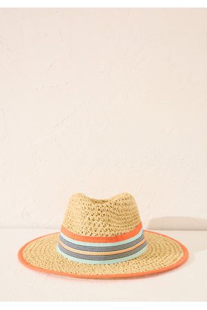 Sombrero pequeño rafia