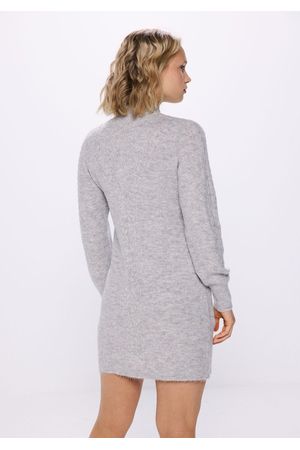 Vestido corto punto trenzas