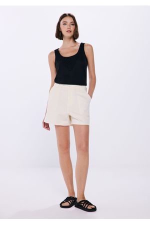 Shorts algodón bolsillos