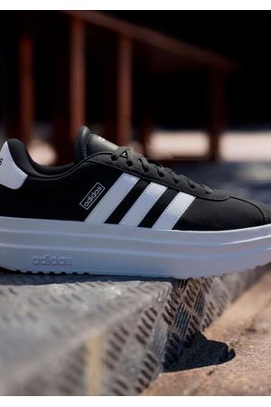 Zapato Adidas VL Court Bold