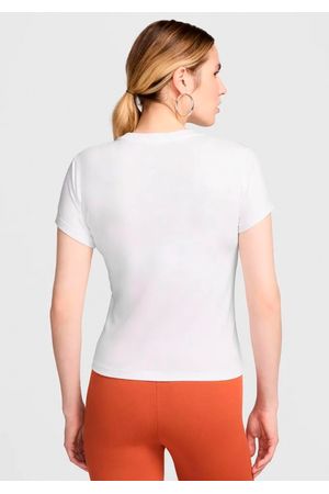 Camiseta Nike Sportswear Chill Knit