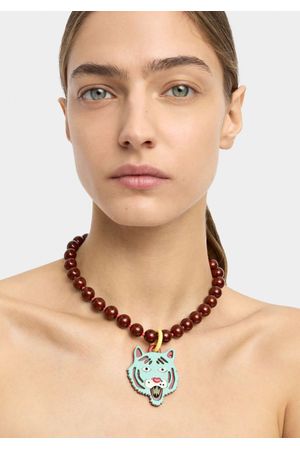 Collar de cuentas con colgante tigre