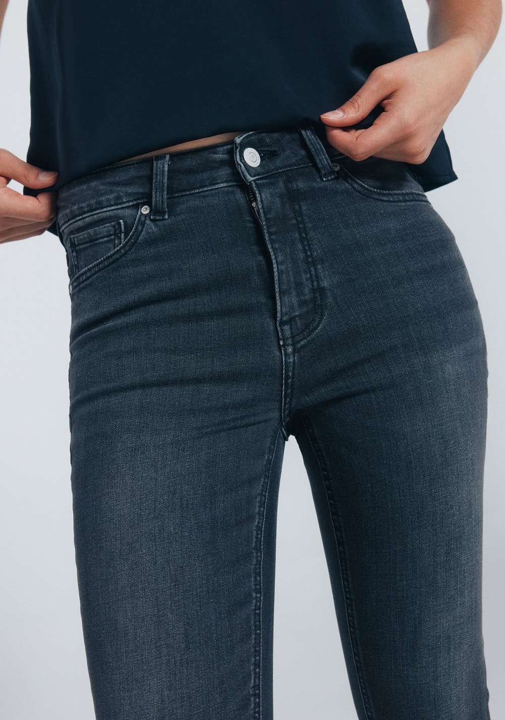 Springfield Jeans ajustados y recortados