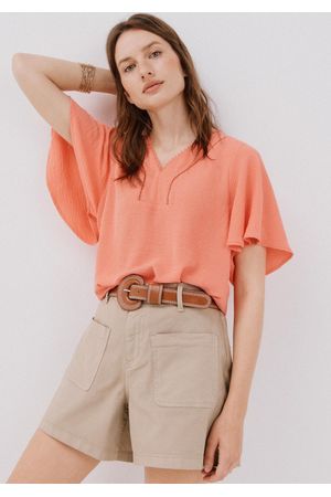 Blusa encaje volantes